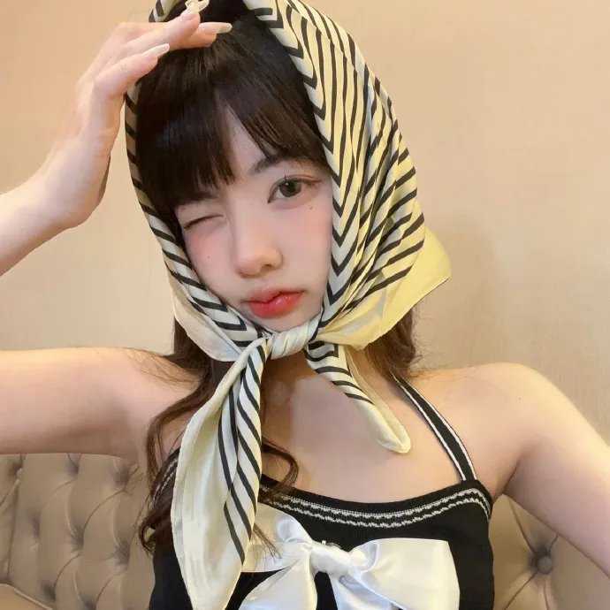 相爱相杀两姐妹
